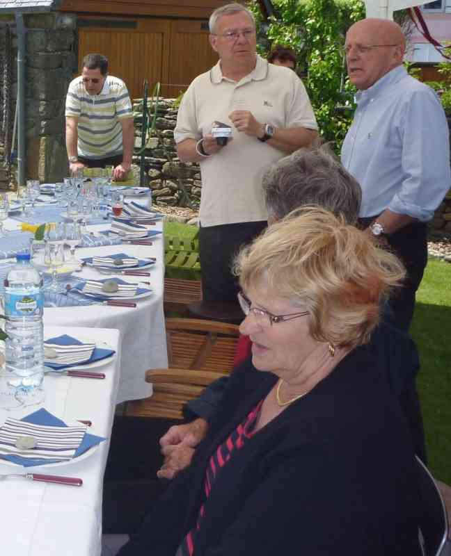 04_P1160733 (Morin).jpg - Prenons place.